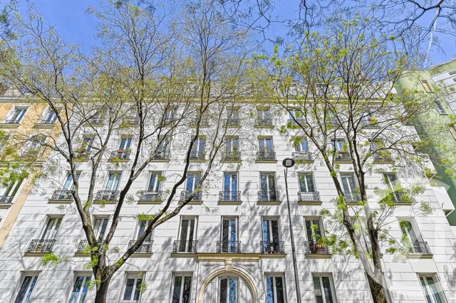 Appartement F2 à vendre - 2 pièces - 36.02 m2 - PARIS - 75020 - ILE-DE-FRANCE - Century 21 Alexandre Dumas