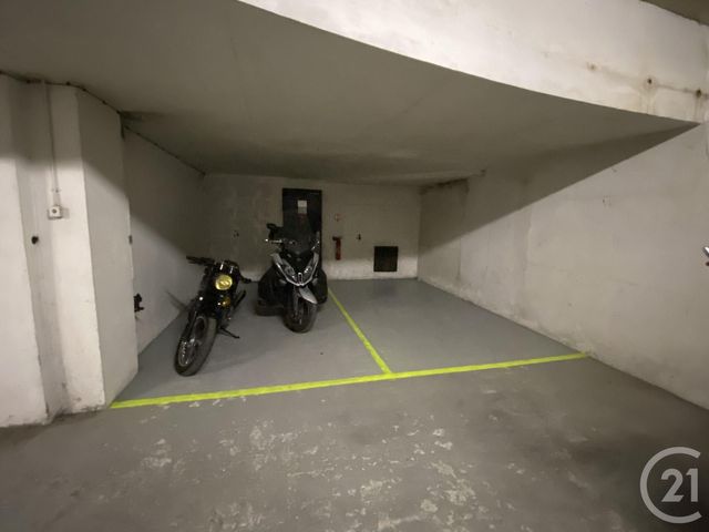 parking à vendre - 14.0 m2 - PARIS - 75020 - ILE-DE-FRANCE - Century 21 Alexandre Dumas