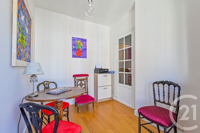 Appartement F2 à vendre - 2 pièces - 27.8 m2 - PARIS - 75011 - ILE-DE-FRANCE - Century 21 Alexandre Dumas