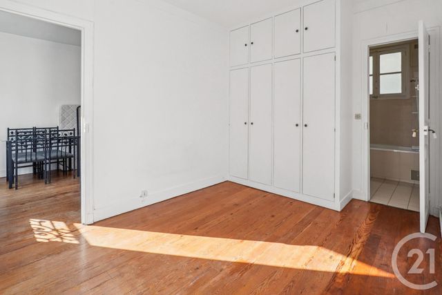 Afficher la photo en grand Appartement F2 à vendre - 2 pièces - 34.25 m2 - PARIS - 75020 - ILE-DE-FRANCE - Century 21 Alexandre Dumas