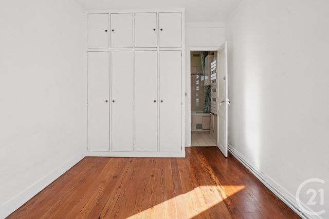 Afficher la photo en grand Appartement F2 à vendre - 2 pièces - 34.25 m2 - PARIS - 75020 - ILE-DE-FRANCE - Century 21 Alexandre Dumas