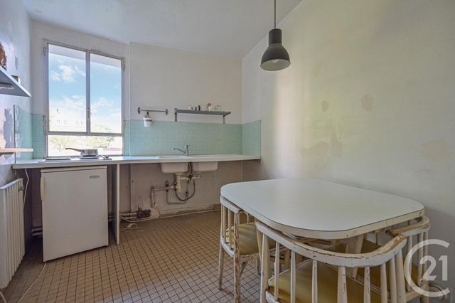 Afficher la photo en grand Appartement F3 à vendre - 3 pièces - 71.11 m2 - PARIS - 75020 - ILE-DE-FRANCE - Century 21 Alexandre Dumas