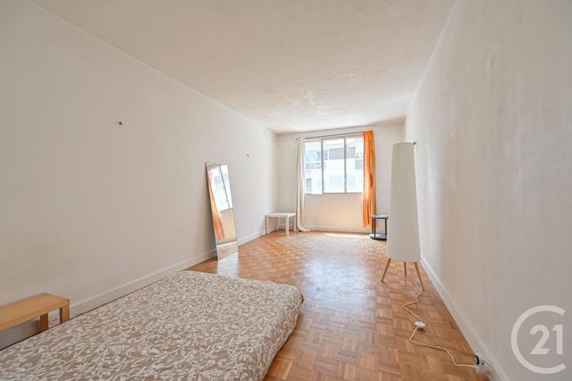 Afficher la photo en grand Appartement F3 à vendre - 3 pièces - 71.11 m2 - PARIS - 75020 - ILE-DE-FRANCE - Century 21 Alexandre Dumas