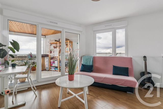 Appartement F3 à vendre - 3 pièces - 59.29 m2 - ROMAINVILLE - 93 - ILE-DE-FRANCE - Century 21 Alexandre Dumas