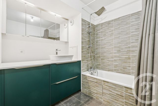 Appartement F3 à vendre - 3 pièces - 59.29 m2 - ROMAINVILLE - 93 - ILE-DE-FRANCE - Century 21 Alexandre Dumas