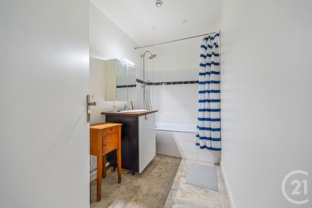 maison à vendre - 9 pièces - 196.0 m2 - PARIS - 75020 - ILE-DE-FRANCE - Century 21 Alexandre Dumas