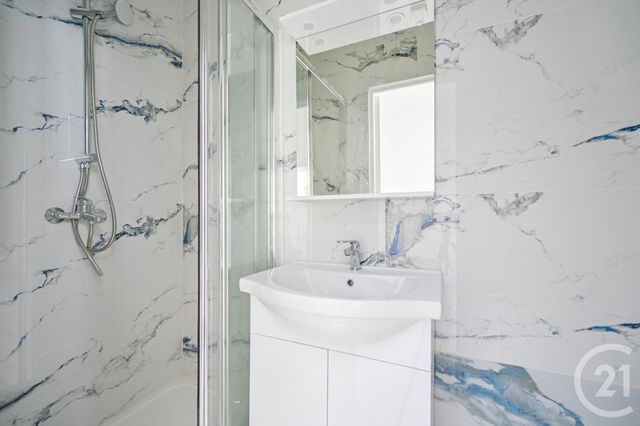 Appartement F2 à vendre - 2 pièces - 23.35 m2 - PARIS - 75020 - ILE-DE-FRANCE - Century 21 Alexandre Dumas