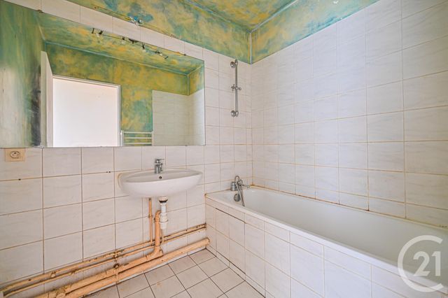 Appartement F2 à vendre - 2 pièces - 55.51 m2 - PARIS - 75020 - ILE-DE-FRANCE - Century 21 Alexandre Dumas