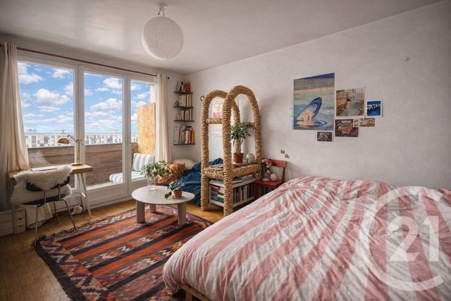 Appartement F1 à vendre PARIS