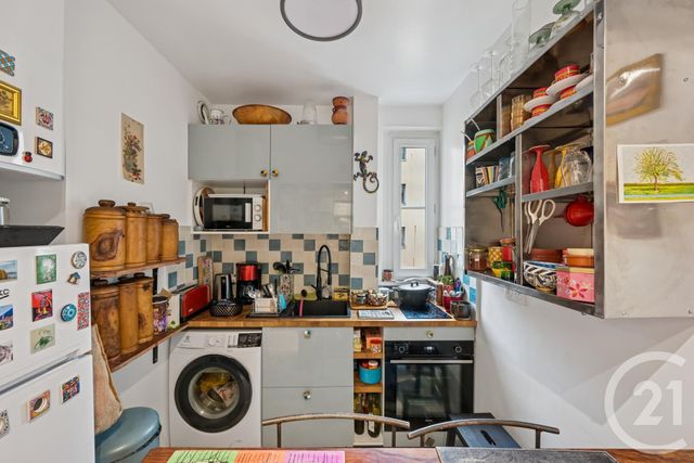 Appartement F2 à vendre - 2 pièces - 45.08 m2 - PARIS - 75020 - ILE-DE-FRANCE - Century 21 Alexandre Dumas