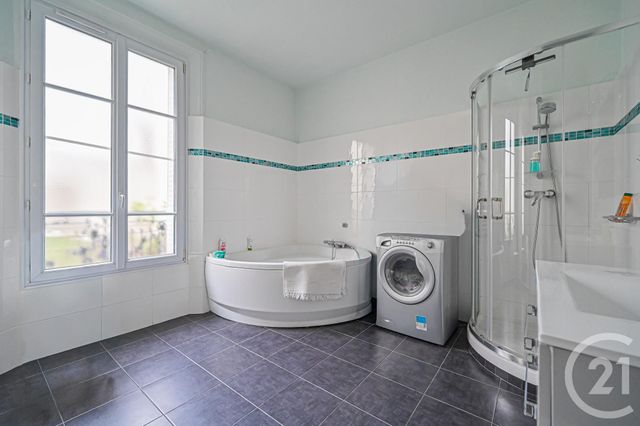 Appartement F3 à vendre - 3 pièces - 83.24 m2 - PARIS - 75011 - ILE-DE-FRANCE - Century 21 Alexandre Dumas