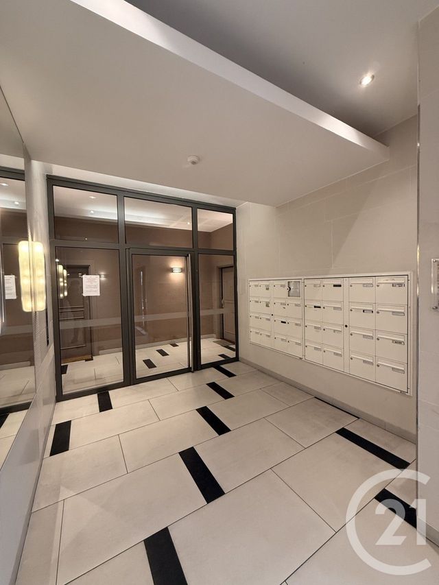 Appartement F2 à vendre - 2 pièces - 37.77 m2 - BAGNOLET - 93 - ILE-DE-FRANCE - Century 21 Alexandre Dumas