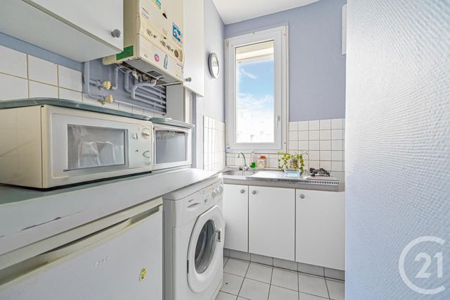 Appartement F2 à louer - 2 pièces - 44.85 m2 - PARIS - 75020 - ILE-DE-FRANCE - Century 21 Alexandre Dumas