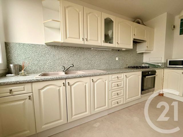 Appartement F2 à vendre - 2 pièces - 47.36 m2 - BAGNOLET - 93 - ILE-DE-FRANCE - Century 21 Alexandre Dumas