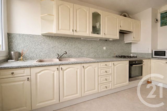 Appartement F2 à vendre - 2 pièces - 47.36 m2 - BAGNOLET - 93 - ILE-DE-FRANCE - Century 21 Alexandre Dumas