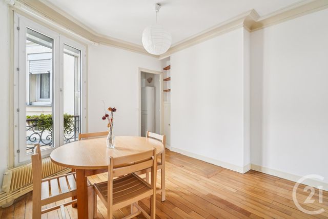 Appartement F2 à louer - 2 pièces - 44.85 m2 - PARIS - 75020 - ILE-DE-FRANCE - Century 21 Alexandre Dumas