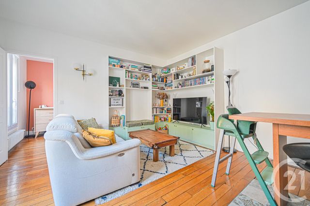 Appartement F3 à vendre - 3 pièces - 48.57 m2 - PARIS - 75020 - ILE-DE-FRANCE - Century 21 Alexandre Dumas