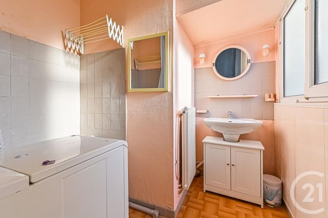 Appartement F3 à vendre - 3 pièces - 53.52 m2 - PARIS - 75020 - ILE-DE-FRANCE - Century 21 Alexandre Dumas