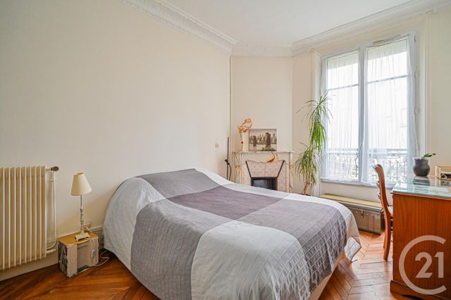 Appartement F3 à vendre - 3 pièces - 83.24 m2 - PARIS - 75011 - ILE-DE-FRANCE - Century 21 Alexandre Dumas