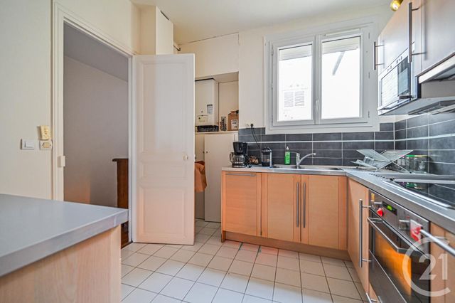 Appartement F3 à vendre - 3 pièces - 83.24 m2 - PARIS - 75011 - ILE-DE-FRANCE - Century 21 Alexandre Dumas