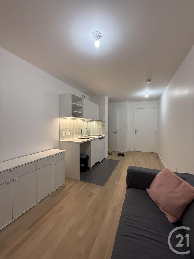 Appartement F1 à louer - 1 pièce - 28.0 m2 - ROMAINVILLE - 93 - ILE-DE-FRANCE - Century 21 Alexandre Dumas