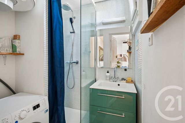 Appartement F2 à vendre - 2 pièces - 44.28 m2 - PARIS - 75020 - ILE-DE-FRANCE - Century 21 Alexandre Dumas