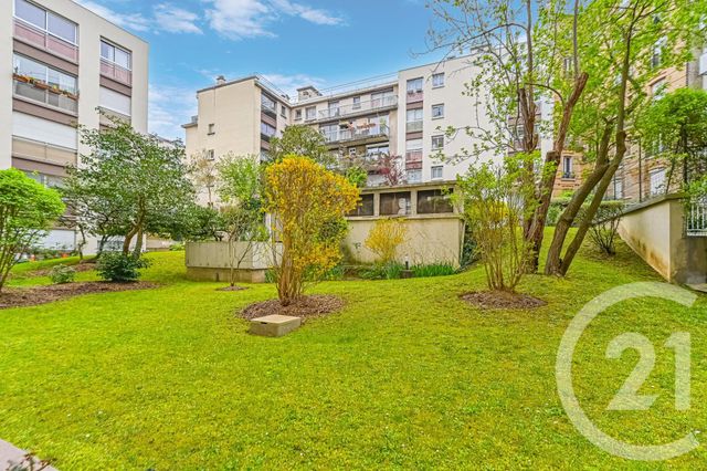 Appartement F4 à vendre - 4 pièces - 85.66 m2 - PARIS - 75020 - ILE-DE-FRANCE - Century 21 Alexandre Dumas