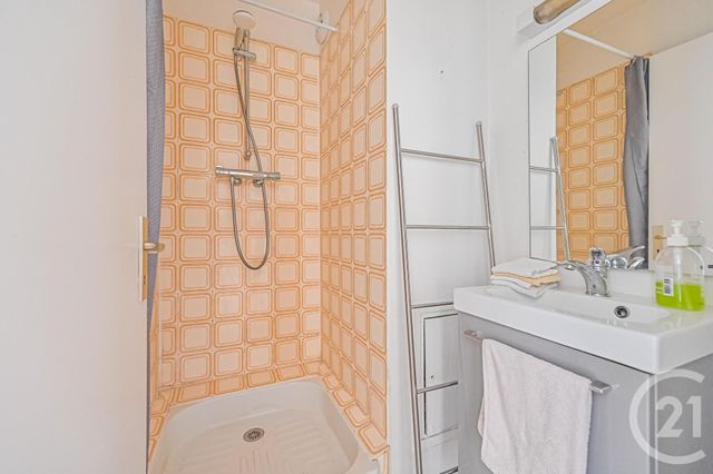 Appartement F4 à vendre - 4 pièces - 85.66 m2 - PARIS - 75020 - ILE-DE-FRANCE - Century 21 Alexandre Dumas