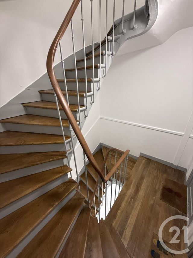 Appartement F2 à vendre - 2 pièces - 30.9 m2 - CLAMART - 92 - ILE-DE-FRANCE - Century 21 Alexandre Dumas