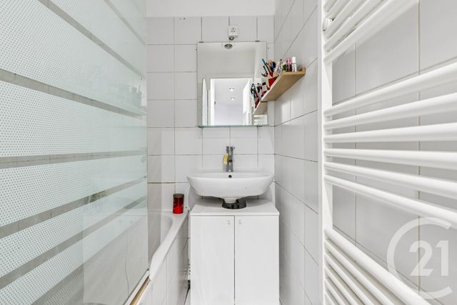 Appartement F2 à vendre - 2 pièces - 26.09 m2 - PARIS - 75020 - ILE-DE-FRANCE - Century 21 Alexandre Dumas