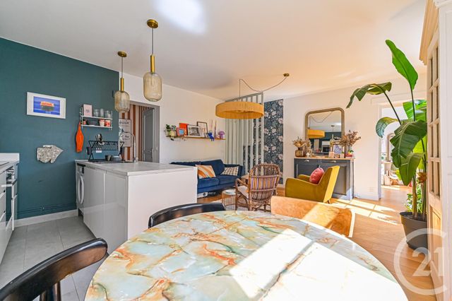 Appartement F2 à vendre - 2 pièces - 44.91 m2 - PARIS - 75020 - ILE-DE-FRANCE - Century 21 Alexandre Dumas