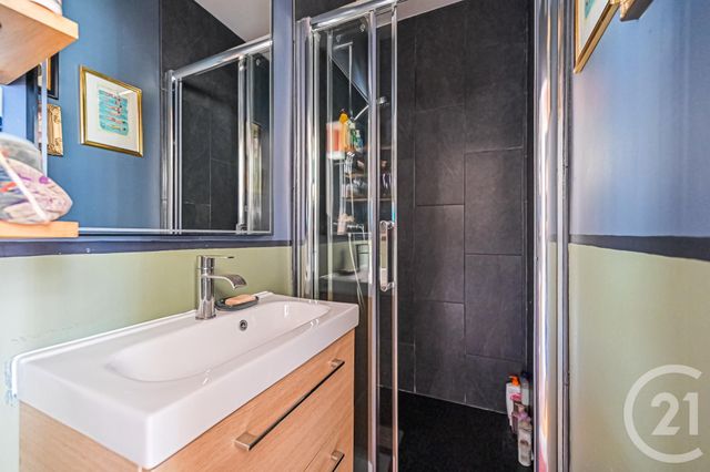 Appartement F2 à vendre - 2 pièces - 44.91 m2 - PARIS - 75020 - ILE-DE-FRANCE - Century 21 Alexandre Dumas