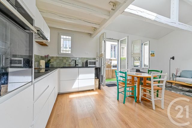 Appartement F3 à vendre - 3 pièces - 56.68 m2 - PARIS - 75020 - ILE-DE-FRANCE - Century 21 Alexandre Dumas