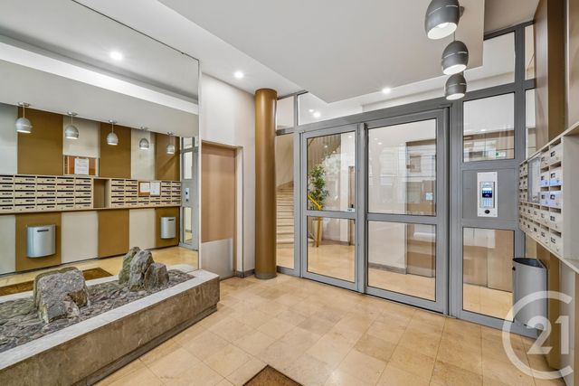 Appartement F2 à vendre - 2 pièces - 38.02 m2 - PARIS - 75020 - ILE-DE-FRANCE - Century 21 Alexandre Dumas