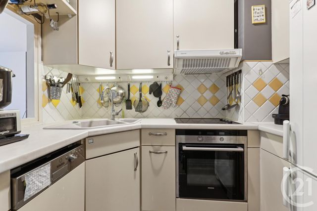 Appartement F2 à vendre - 2 pièces - 41.45 m2 - PARIS - 75020 - ILE-DE-FRANCE - Century 21 Alexandre Dumas