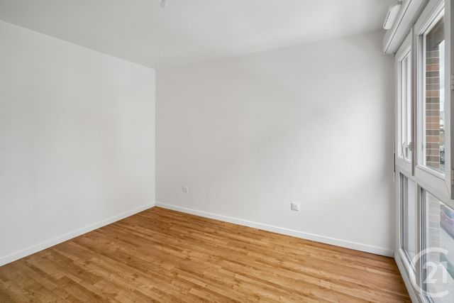 Appartement F3 à vendre - 3 pièces - 56.96 m2 - ROMAINVILLE - 93 - ILE-DE-FRANCE - Century 21 Alexandre Dumas