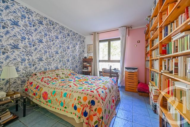 Appartement F3 à vendre - 3 pièces - 71.8 m2 - PARIS - 75011 - ILE-DE-FRANCE - Century 21 Alexandre Dumas