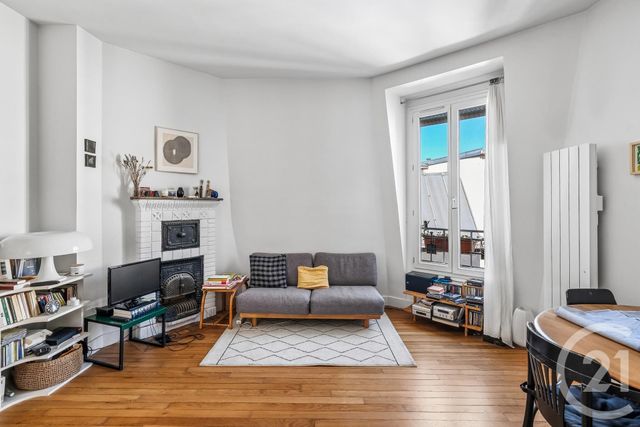 Appartement F3 à vendre - 3 pièces - 54.8 m2 - PARIS - 75020 - ILE-DE-FRANCE - Century 21 Alexandre Dumas