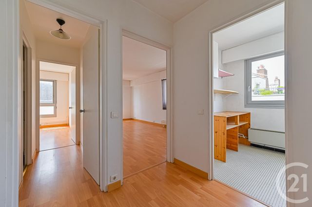 Appartement F2 à vendre - 2 pièces - 46.01 m2 - PARIS - 75011 - ILE-DE-FRANCE - Century 21 Alexandre Dumas