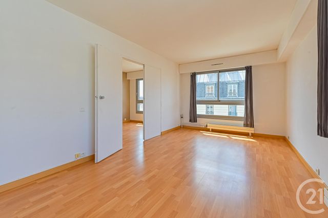 Appartement F2 à vendre - 2 pièces - 46.01 m2 - PARIS - 75011 - ILE-DE-FRANCE - Century 21 Alexandre Dumas