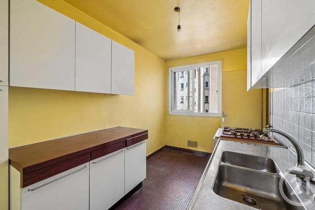 Appartement F3 à vendre - 3 pièces - 75.34 m2 - PARIS - 75011 - ILE-DE-FRANCE - Century 21 Alexandre Dumas