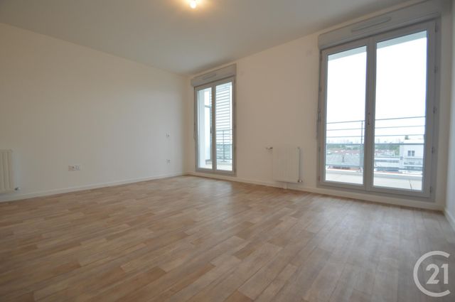 Appartement F1 à louer - 1 pièce - 27.07 m2 - ROMAINVILLE - 93 - ILE-DE-FRANCE - Century 21 Alexandre Dumas
