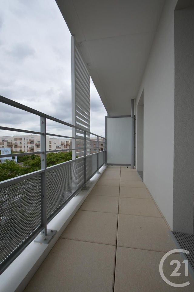 Appartement F1 à louer - 1 pièce - 27.07 m2 - ROMAINVILLE - 93 - ILE-DE-FRANCE - Century 21 Alexandre Dumas