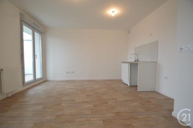 Appartement F1 à louer - 1 pièce - 27.07 m2 - ROMAINVILLE - 93 - ILE-DE-FRANCE - Century 21 Alexandre Dumas