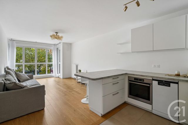 Appartement F2 à louer - 2 pièces - 52.28 m2 - PARIS - 75020 - ILE-DE-FRANCE - Century 21 Alexandre Dumas